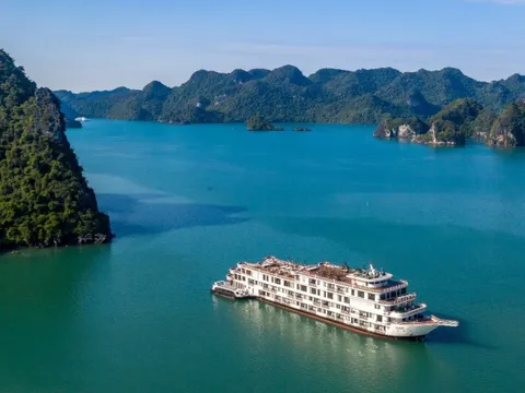 Tập đoàn sở hữu những siêu du thuyền lớn bậc nhất vịnh Hạ Long