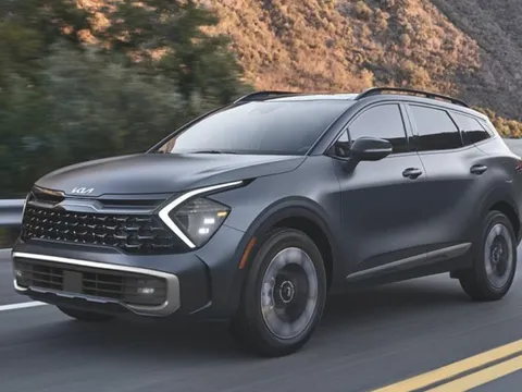 KIA Sportage 2023 bị mất điểm an toàn vì đèn pha