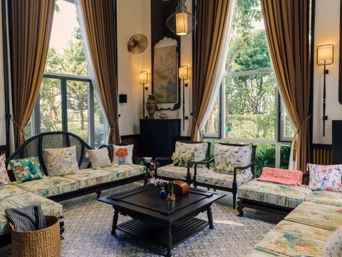 Không gian sống trong căn biệt thự 400m2 mang phong cách Indochine