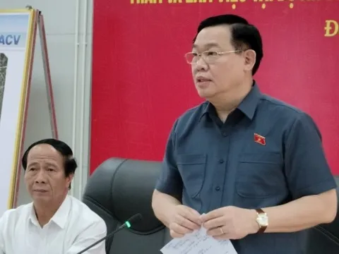 Chủ tịch Quốc hội kiểm tra 2 dự án trọng điểm ở tỉnh Đồng Nai