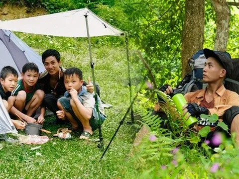 Rời Hà Nội về vùng cao, chàng trai tìm thấy cuộc sống như mơ giữa đại ngàn cực bắc