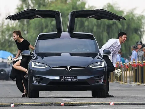 Thị trường tiêu thụ lớn nhất thế giới có dấu hiệu phục hồi, doanh số xe Tesla trong quý 3 lập kỉ lục