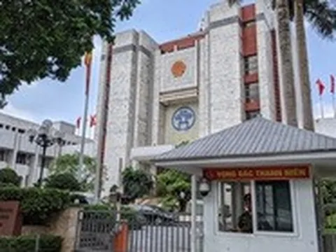 Nhiều cán bộ nghỉ việc, Hà Nội tạo điều kiện cho cán bộ trẻ đi nước ngoài