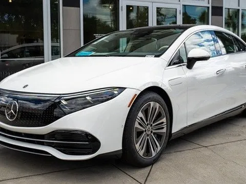 Xe 'hot' ồ ạt đổ bộ Việt Nam tháng 10: Xe điện và hybrid nằm ở nhiều phân khúc