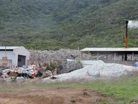 Bà Rịa - Vũng Tàu "nhức đầu" với rác