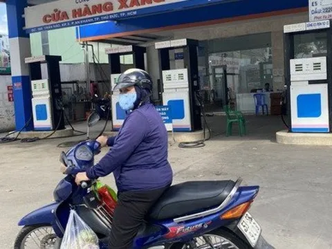TP HCM: Nhiều cây xăng vắng khách vì không có xăng bán