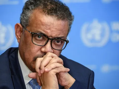 WHO: Vắc-xin vô tác dụng, 4 nhân viên y tế tử vong vì "bệnh nguy hiểm nhất thế giới"