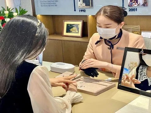 PNJ xuất sắc ghi danh top 10 công ty bán lẻ uy tín 2022