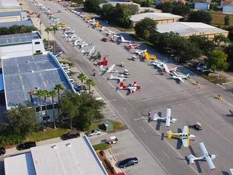 Thị trấn 'sang chảnh' ở Mỹ, nơi người dân lái máy bay riêng đi ăn sáng