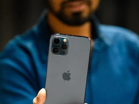 iPhone 14 chính thức nhận đặt trước tại Việt Nam: Đại lý đua khuyến mại, bản Pro Max gần như chắc chắn cháy hàng