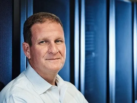 Đứng dậy sau phá sản, doanh nhân công nghệ thành người giàu thứ hai ở Boston