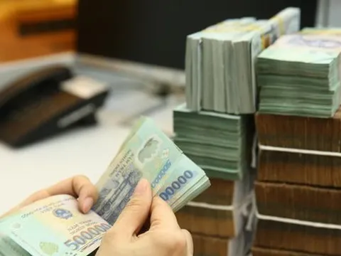 Vì sao doanh nghiệp ồ ạt xuống tiền mua lại trái phiếu trước hạn?