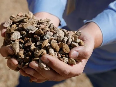 Cơn sốt nguồn cung đất hiếm của phương Tây bị đe dọa