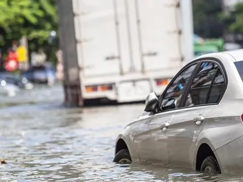 Ô tô cần kiểm tra gì sau khi qua vùng ngập nước?