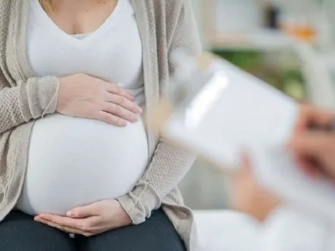 Đậu mùa khỉ khi mang thai, dấu hiệu và thuốc điều trị