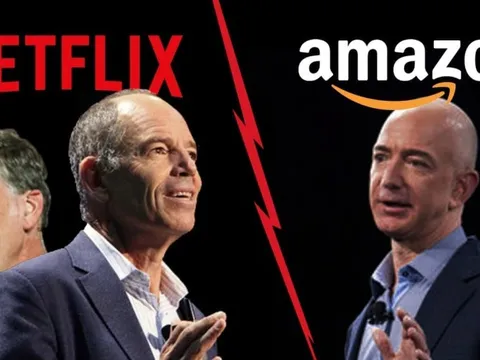 Nhân viên BĐS "ế hàng" dám chê công ty của Jeff Bezos như chuồng heo: Từng nhịn đói đi xin từng xu, đổi đời nhờ không bán Netflix