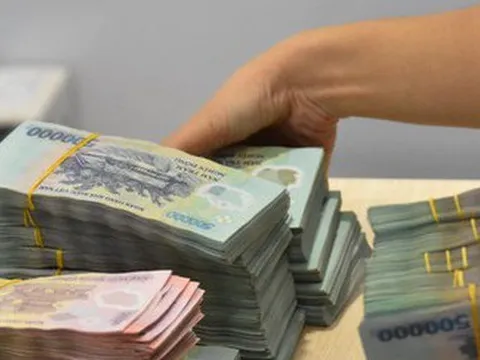 Lãi suất liên ngân hàng tuần qua có thời điểm vượt 10%