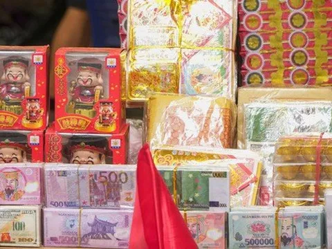 Tiền âm phủ, tiền đồ chơi phải nhỏ hơn 50% hoặc lớn hơn 200% tiền thật