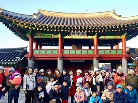 Tour Hàn Quốc, Nhật Bản bắt đầu nóng