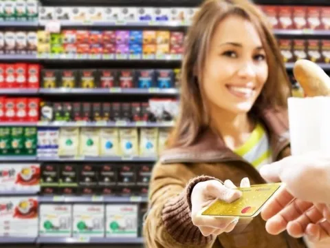 Bất ngờ với tốc độ mở thẻ tín dụng HDBank Petrolimex 4 trong 1