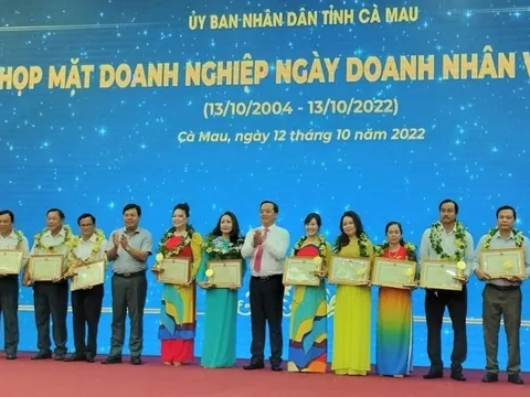 Tỉnh Cà Mau cam kết tiếp tục đồng hành cùng với doanh nghiệp