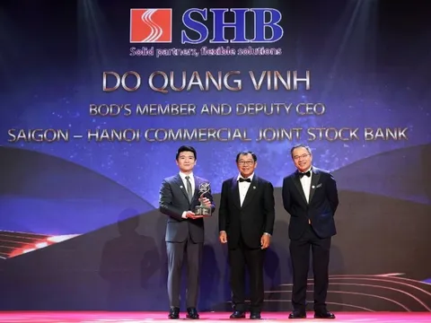 Lãnh đạo ngân hàng SHB được Enterprise Asia vinh danh