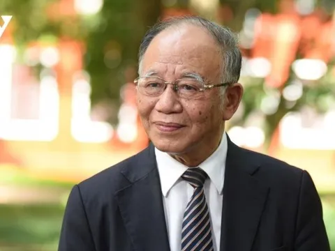 Mọi sự hư hỏng của cán bộ đều có nguyên nhân sâu xa từ đạo đức