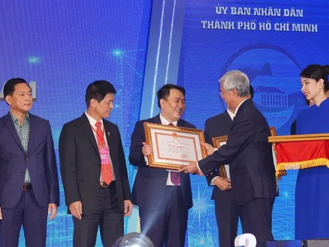 CEO PNJ Lê Trí Thông được vinh danh doanh nhân TP.HCM tiêu biểu 2022