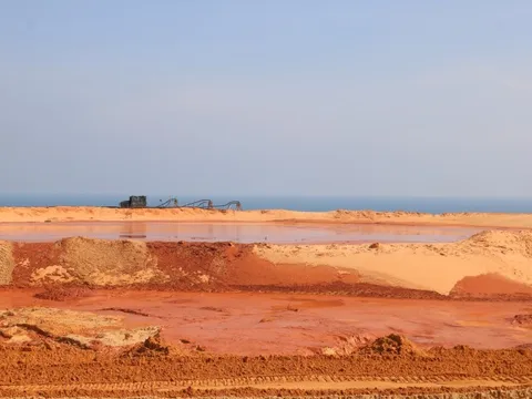 Hiện trường vụ sập mỏ titan khiến 1 người chết, 3 người chưa tìm thấy