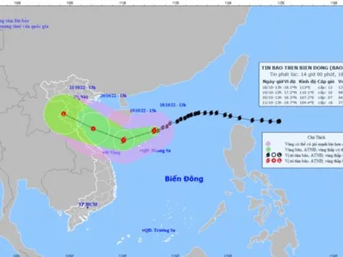 Bão số 6 diễn biến phức tạp, cách Hoàng Sa 210km
