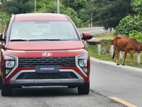 Hyundai Stargazer lần đầu lộ diện ở Việt Nam - MPV hàng 'hot' đấu Xpander sẽ ra mắt tháng 10 này