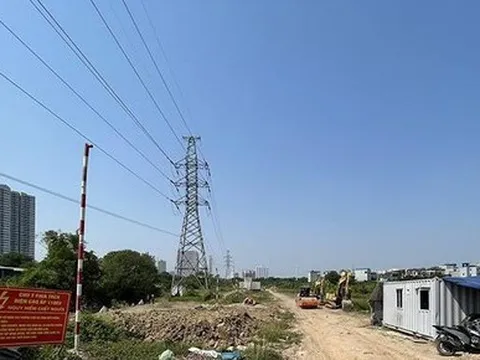 Hà Nội cưỡng chế, giải phóng mặt bằng tuyến đường 3km ở quận Nam Từ Liêm