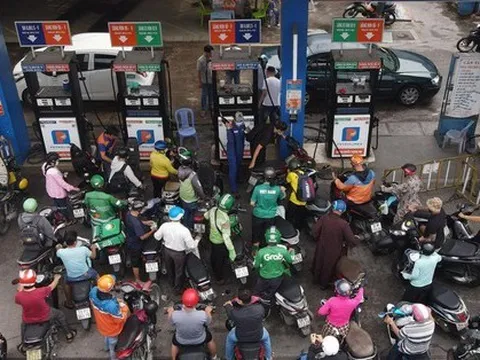 Doanh nghiệp xăng dầu kiệt quệ: Bộ Công Thương đề xuất loạt giải pháp giải cứu