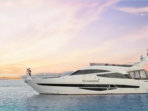 Lộ giá khởi điểm và nội thất du thuyền triệu đô của FLC