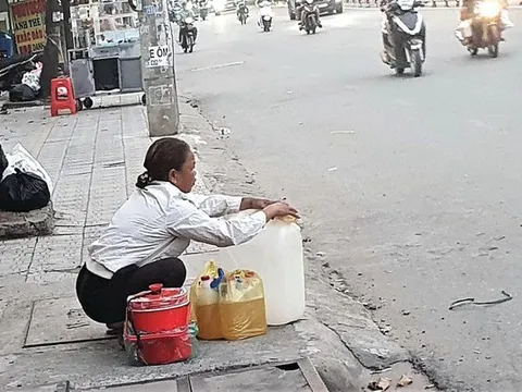 Phập phù cung ứng xăng dầu