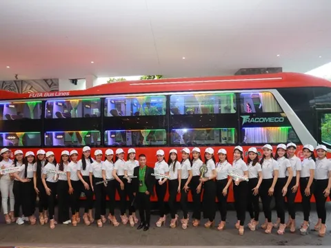 Phương Trang - Đồng hành cùng thí sinh trong Hoa Hậu Hoàn Cầu 2022