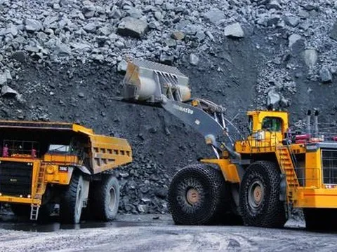 Một công ty buôn than lãi đột biến gần 300 tỷ đồng trong 9 tháng 2022, gấp 15 lần cùng kỳ, EPS hơn 26.000 đồng/cp