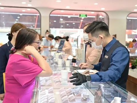 Lũy kế 9 tháng, doanh thu từ mảng bán lẻ PNJ tăng 113,3%