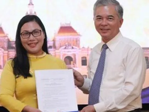 UBND TP HCM điều động nhân sự từ Sở Tư pháp qua Công ty Thảo Cầm Viên Sài Gòn