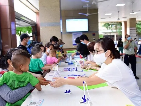 “Tròn tiếng cười – Vẹn tương lai” tiếp nối hành trình phẫu thuật miễn phí cho các trẻ bị dị tật hàm mặt