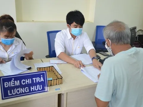 Năm 2023, tuổi nghỉ hưu và lương hưu của người lao động thay đổi ra sao?