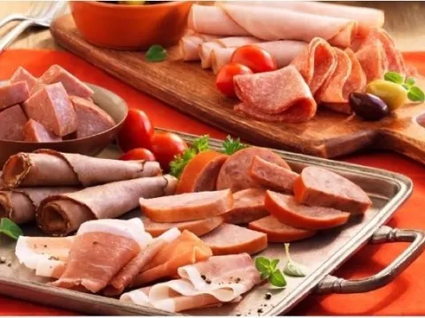 Những thực phẩm thuộc “danh sách đen” triệt hạ khả năng sinh sản của các chàng