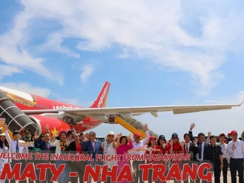 Khai trương đường bay thẳng kết nối Nha Trang với Almaty, Kazakhstan