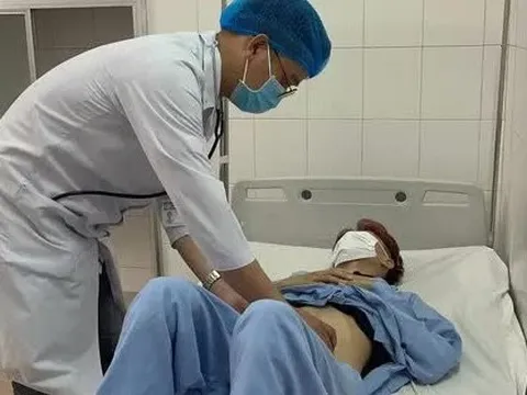 Nam thanh niên 20 tuổi bất ngờ bị chảy máu ồ ạt trong ruột non