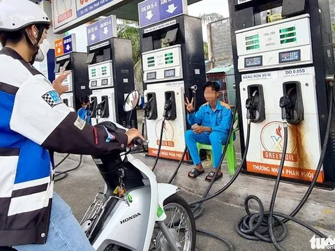 Tình trạng ‘cây xăng 30.000 đồng’, ‘hết xăng’ chưa dứt ở TP.HCM