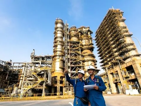 Lọc hoá dầu Bình Sơn (BSR) lãi 479 tỷ đồng trong quý 3, đi ngang so với cùng kỳ và giảm mạnh sau quý 2 lãi kỷ lục