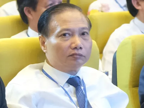 Miễn nhiệm chức vụ Chủ tịch HĐND tỉnh Ninh Bình với ông Trần Hồng Quảng