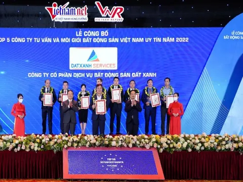 DXS: Chiến lược kinh doanh linh hoạt, doanh thu ổn định 9 tháng đầu năm