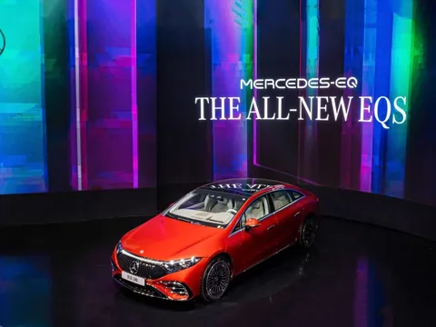 Khai mạc Vietnam Motor Show, Mercedes-Benz giới thiệu xe điện giá 6 tỷ đồng