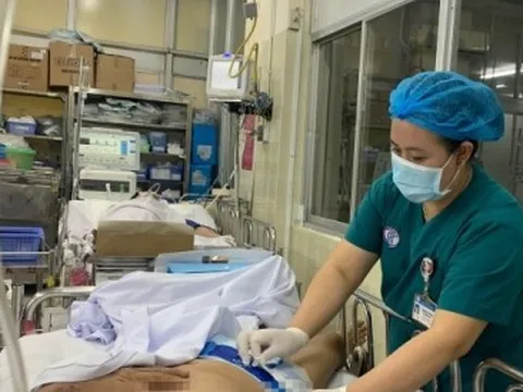 Khủng hoảng thiếu điều dưỡng ở bệnh viện công: Nhân viên điều dưỡng giảm, áp lực tăng